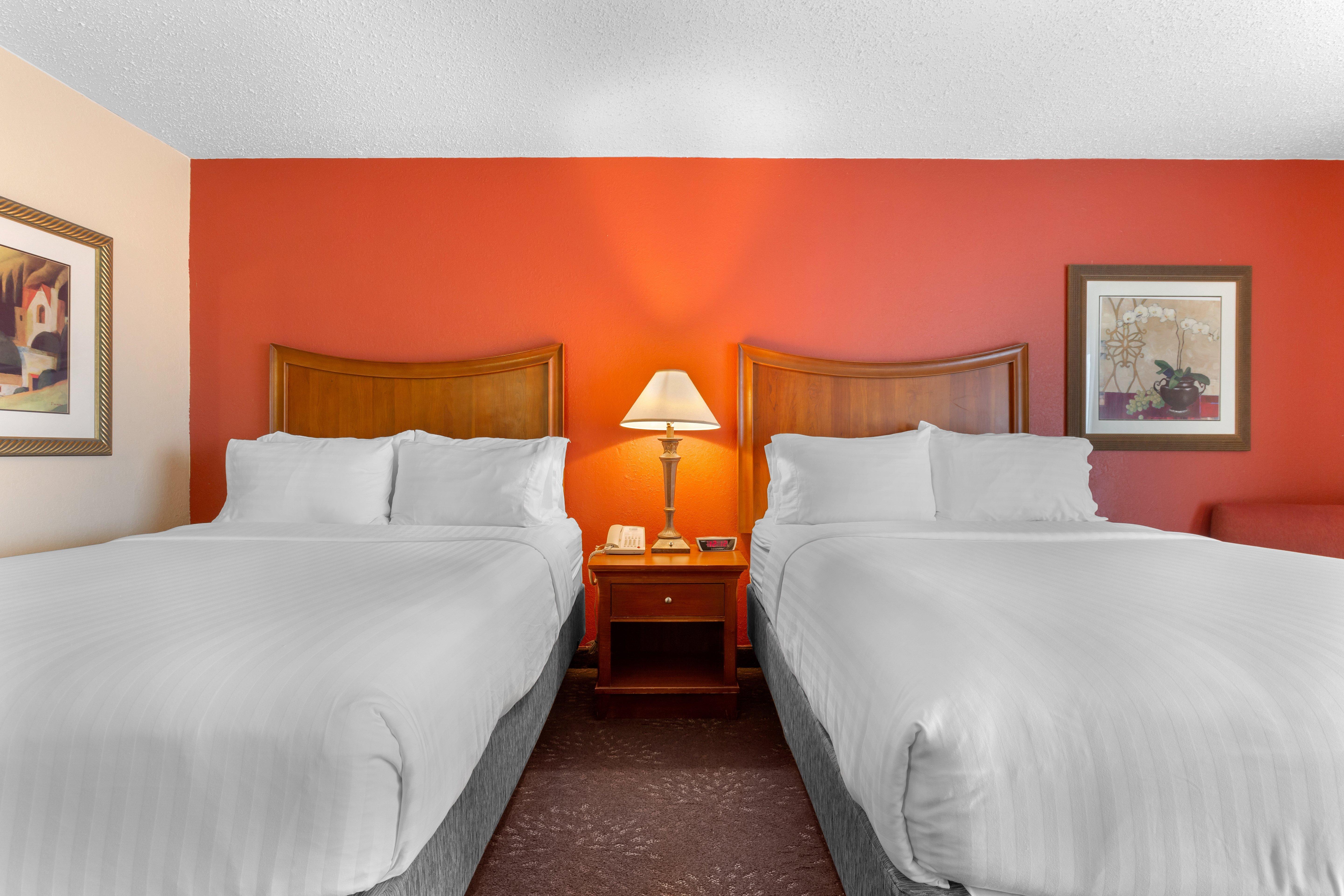 Holiday Inn Express Chicago-Downers Grove By Ihg Bagian luar foto