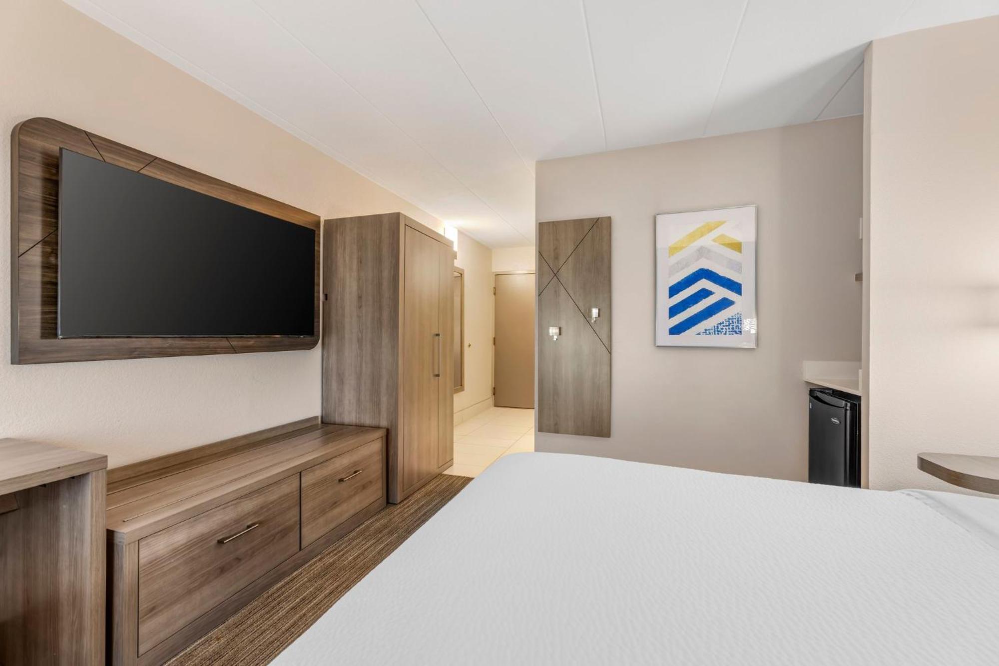 Holiday Inn Express Chicago-Downers Grove By Ihg Bagian luar foto