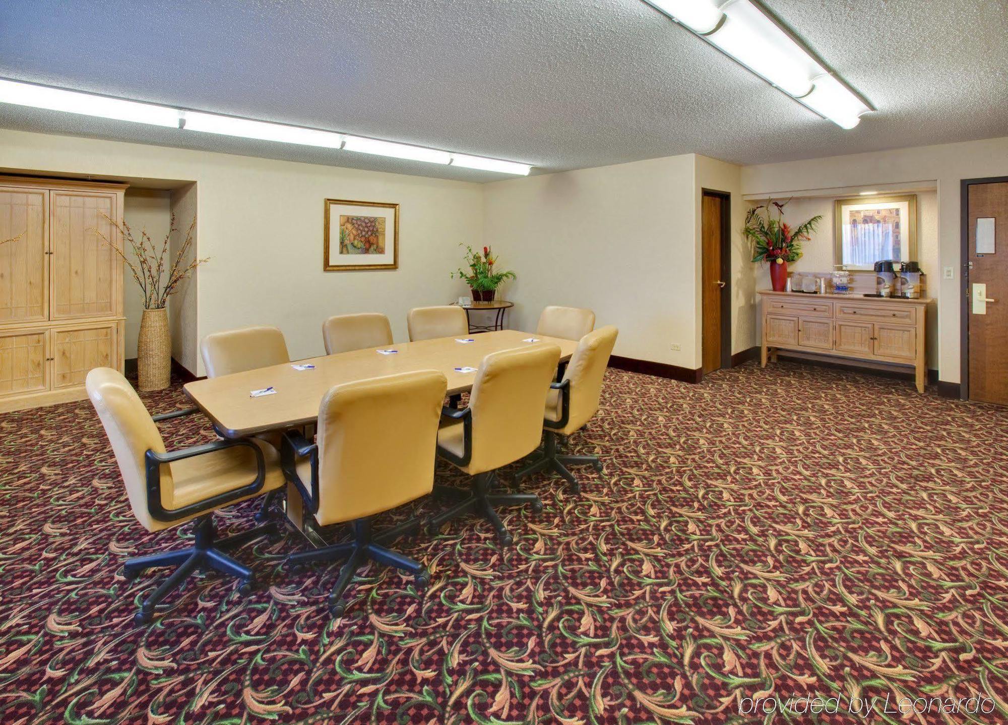 Holiday Inn Express Chicago-Downers Grove By Ihg Fasilitas foto